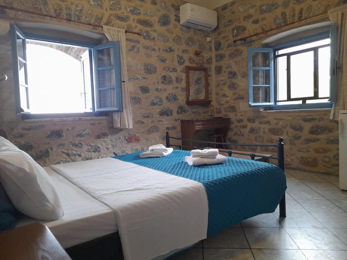 מלון Kokkala Marathos Bay מראה חיצוני תמונה
